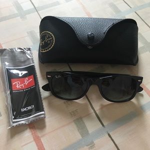 NWT Ray Ban Wayfarers